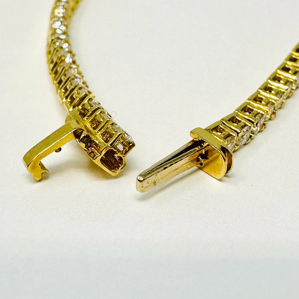 18K Gold Diamond Tennis Bracelet