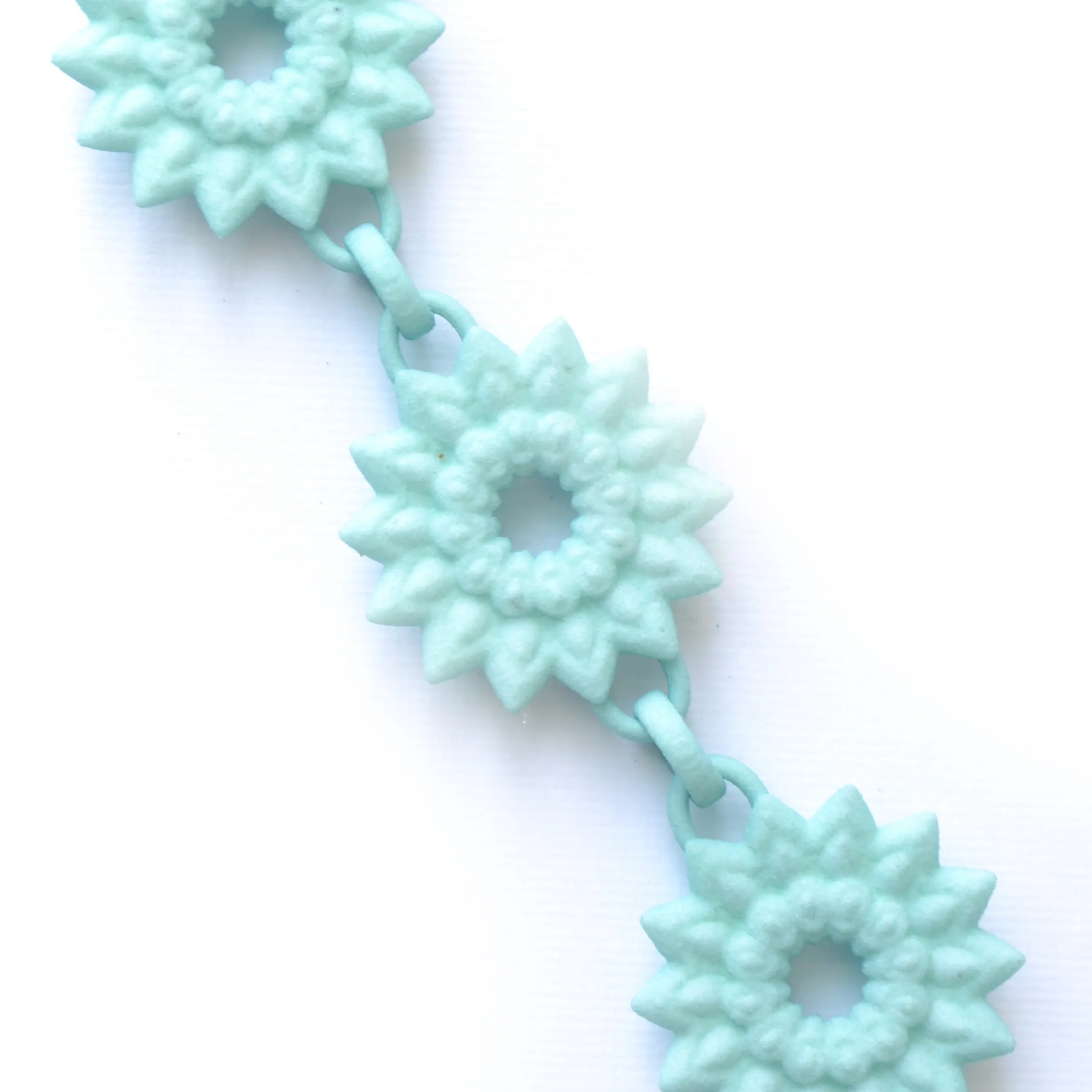 Flower Chain Bracelet - Dahlia